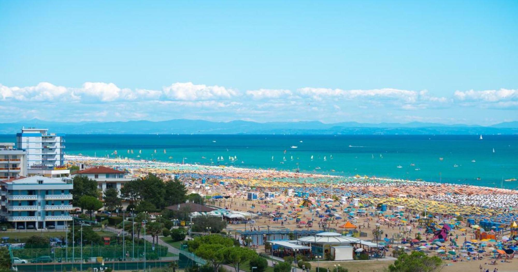 Apartment Spacious With Big Terrace Bibione